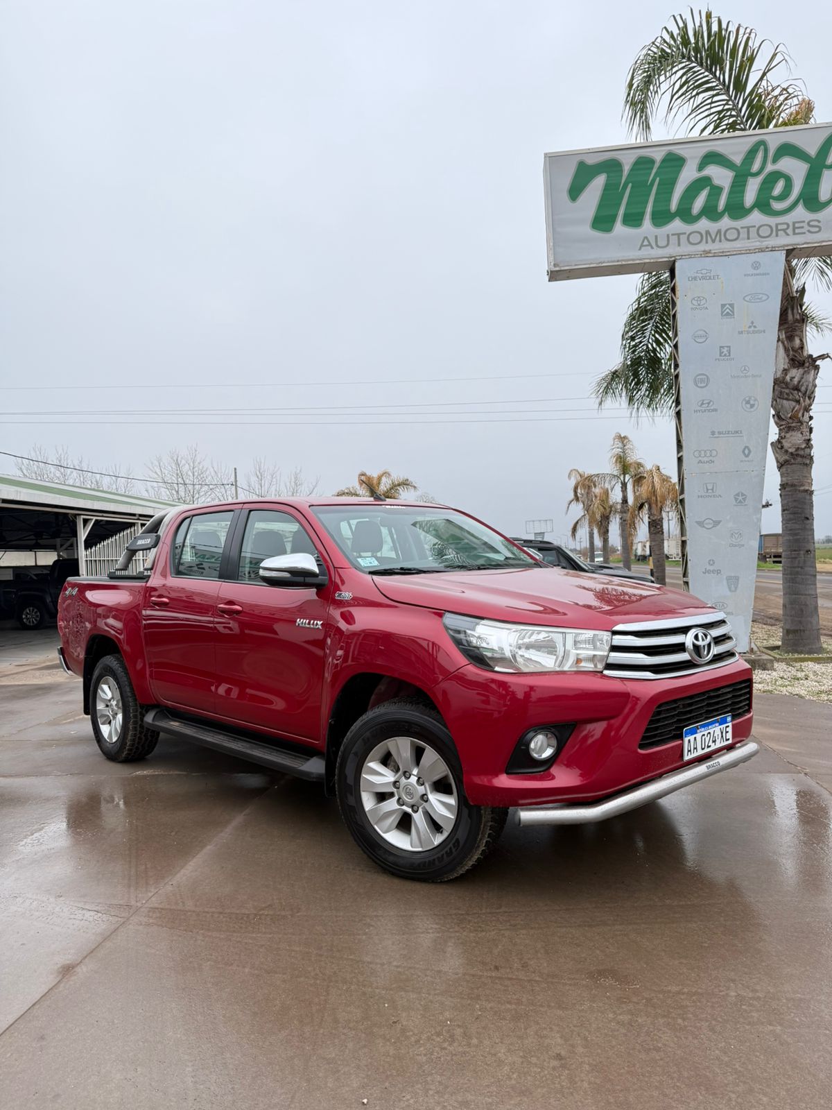 Toyota - HILUX SRV - 4X4 MANUAL  - 2016